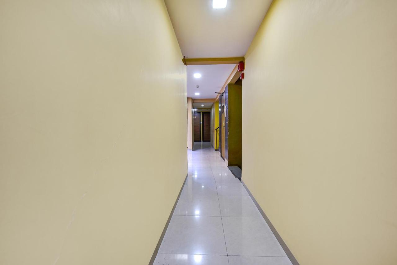 Fabhotel Rb Residency Surat Buitenkant foto