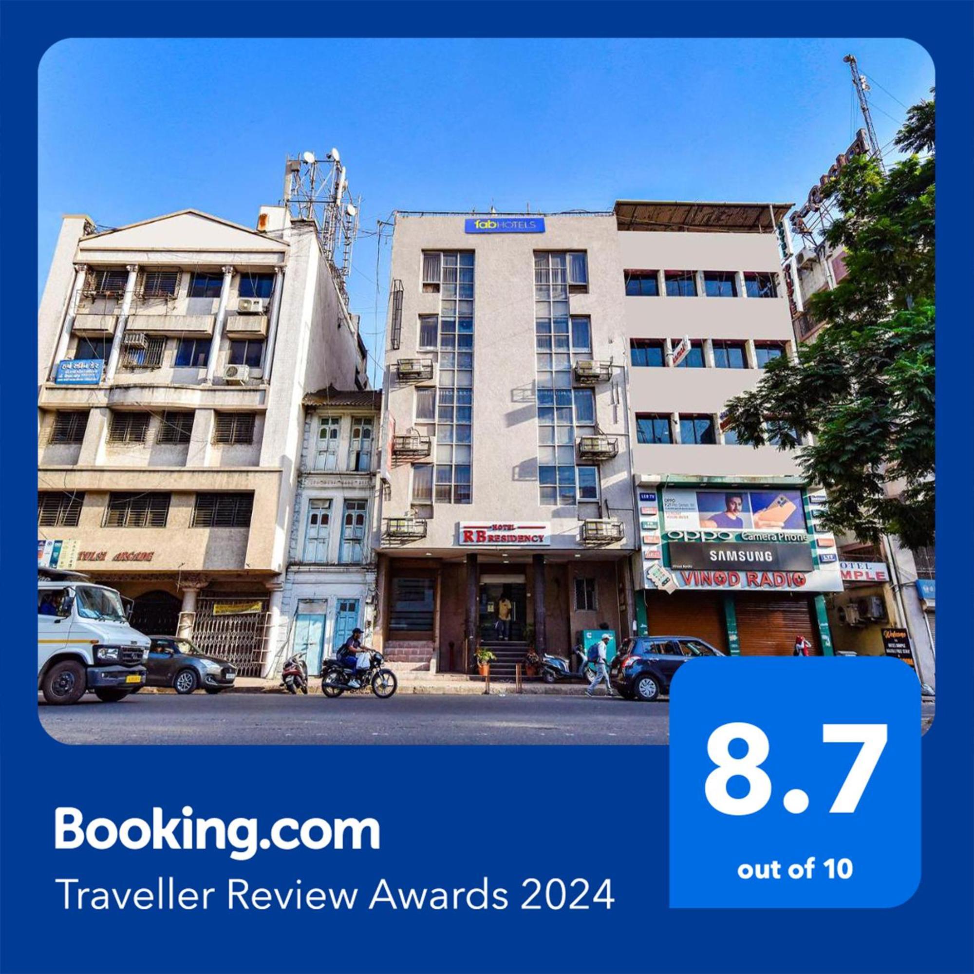 Fabhotel Rb Residency Surat Buitenkant foto